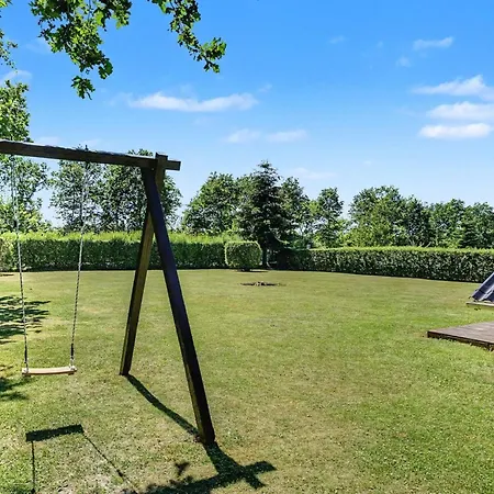 Hébergement de vacances Troen - 400m From The Sea By Interhome *